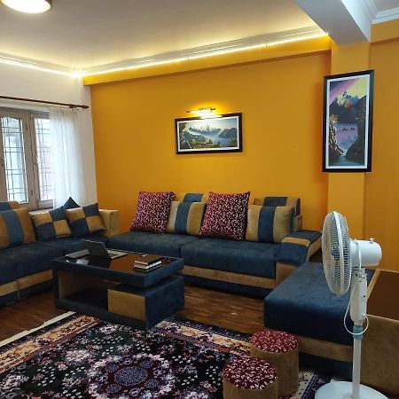 Nepal Christian Guest House ラリトプル エクステリア 写真